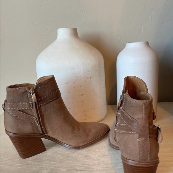 Nine West ankle boots - Picture 3 of 8